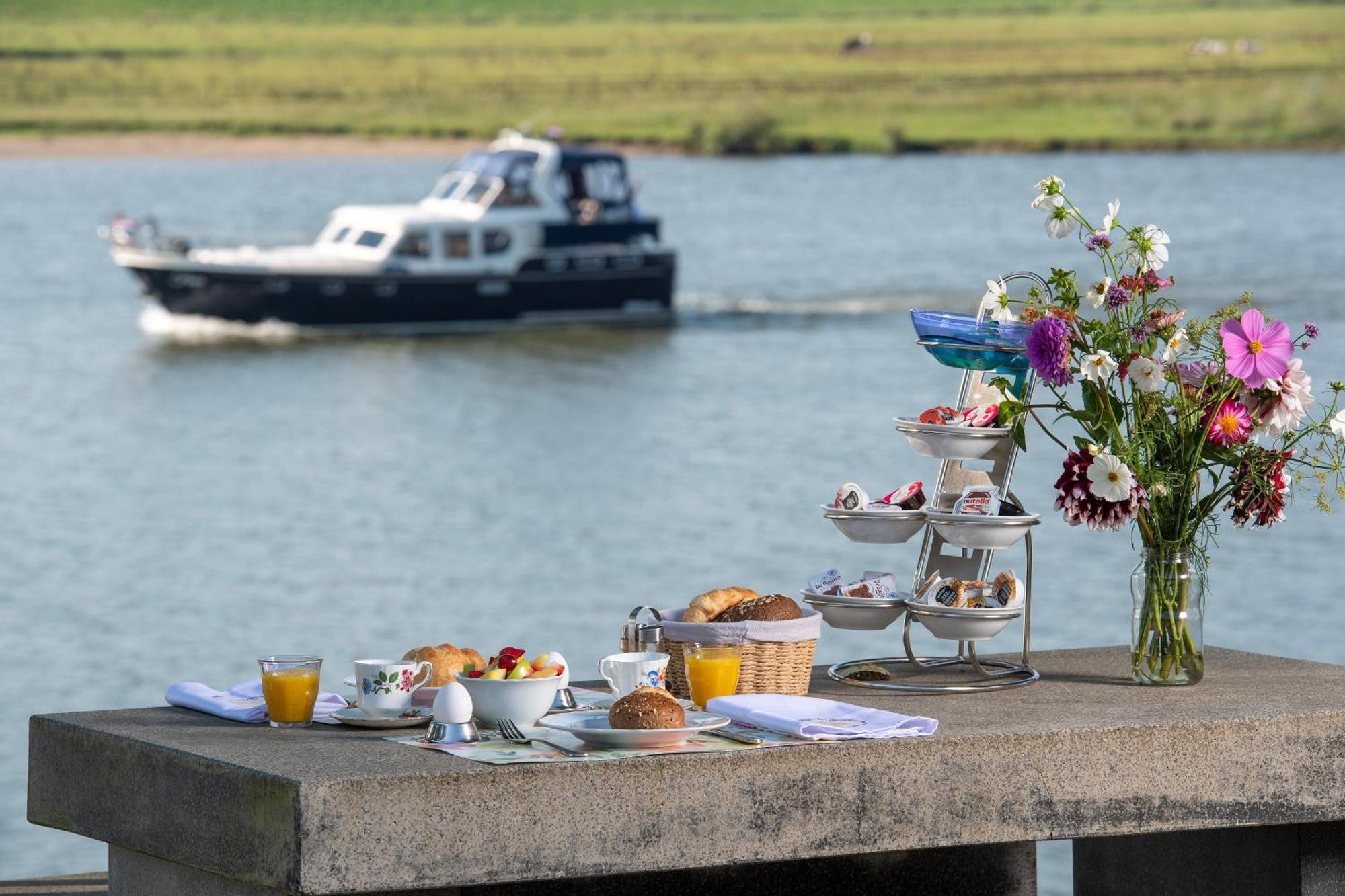 Bed & Breakfast Trouwborst Rhenen Esterno foto